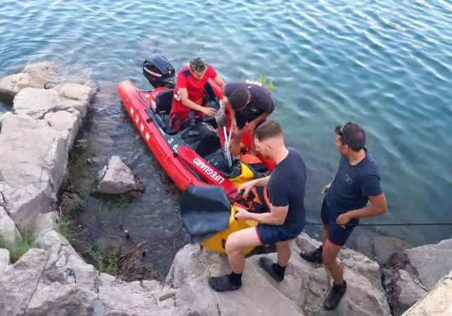 Muere un hombre y un chico de 14 años desaparecido en el pantano en que estaban, geas