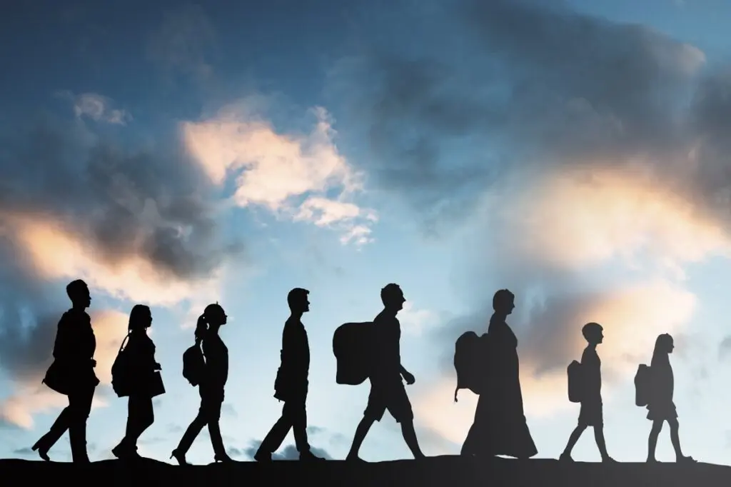 La Influencia de los Procesos Migratorios en la Sociedad Española