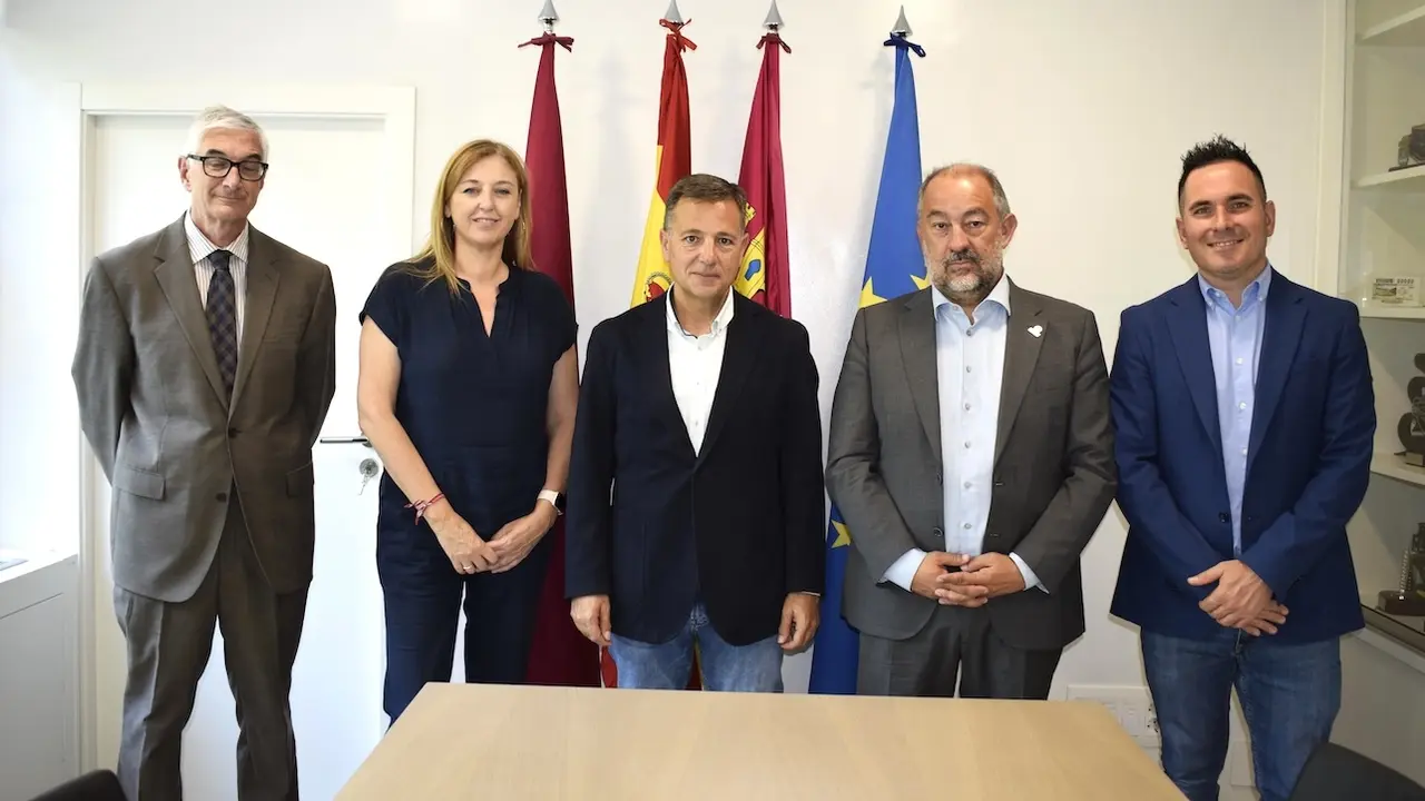 La UCLM y el Ayuntamiento de Albacete crean la 'Cátedra Ciudad de Albacete'