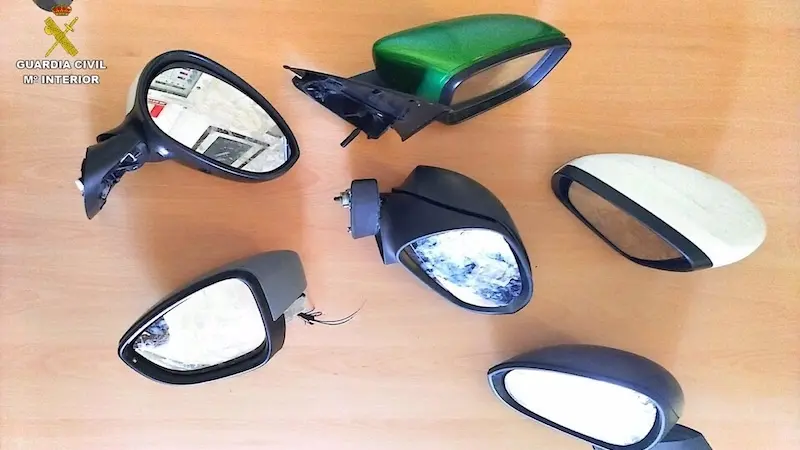 Detenido al ser sorprendido tras robar seis espejos retrovisores en Azuqueca de Henares (Guadalajara)