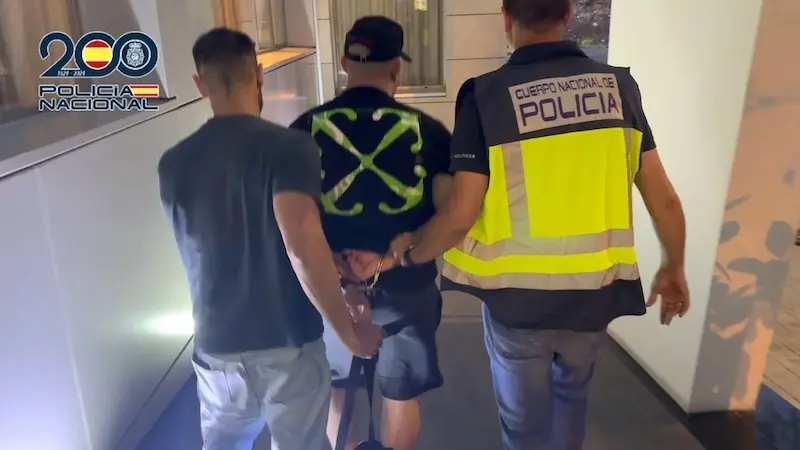 Detenido uno de los estafadores más buscados con 18 reclamaciones judiciales