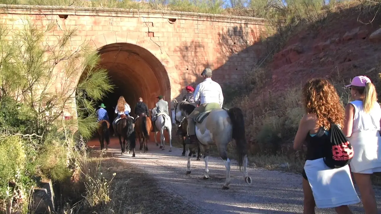 Este sábado se celebra la 'II Marcha Histórica Vía Verde Sierra de Alcaraz'
