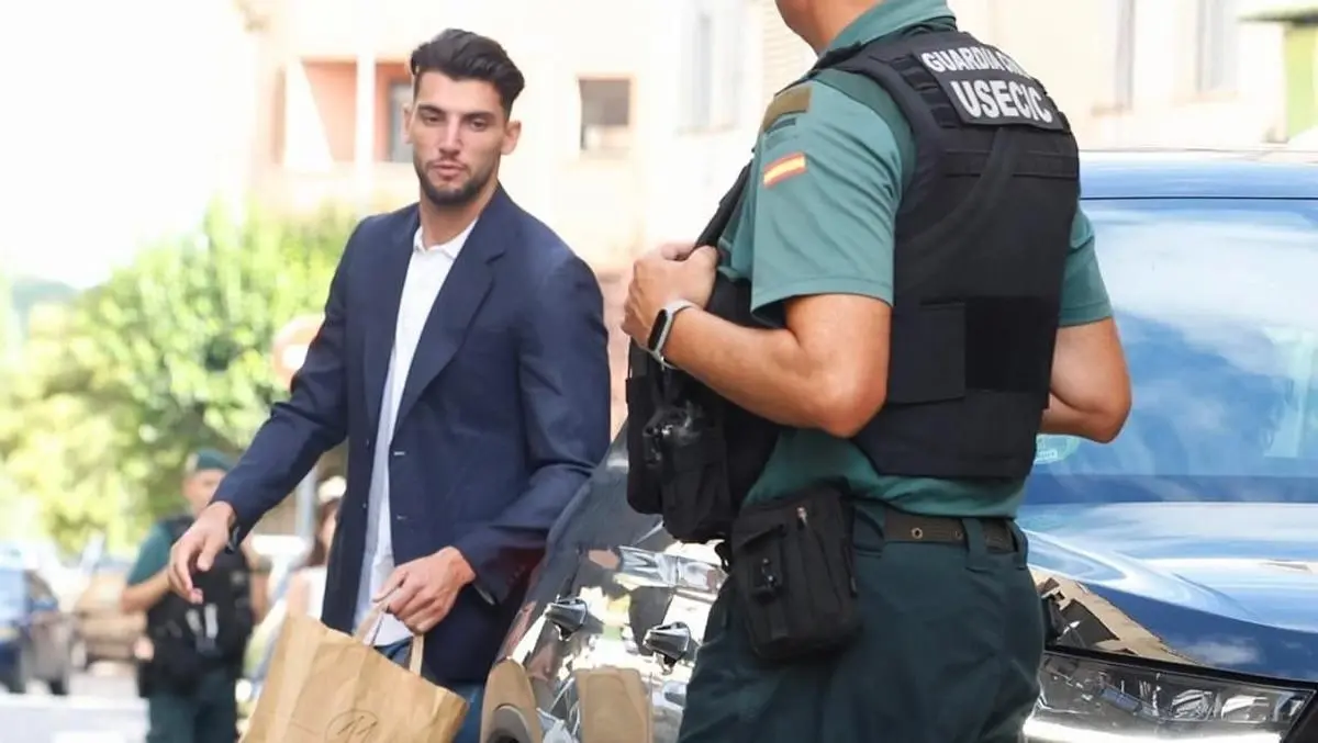 Lo que pasó aquella noche en el chalé de Rafa Mir: se lio con las dos denunciantes