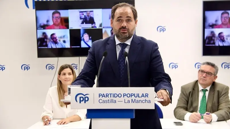 El presidente del PP de Castilla-La Mancha, Paco Núñez, este lunes durante la reunión del Comité de Dirección