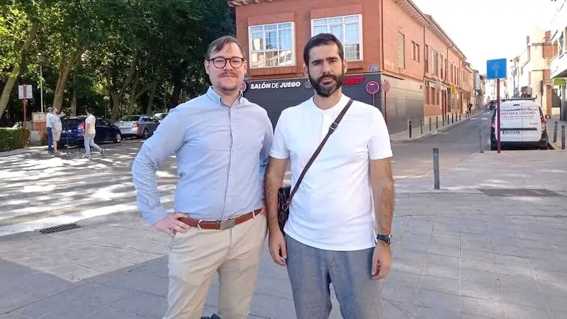 IU Guadalajara rechaza la apertura de un salón de juego que incumple la ley - Fotografía: Lara Ranz