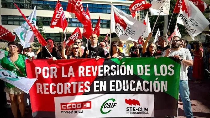 Imagen de la huelga de docentes convocada en Castilla-La Mancha este 11 de septiembre por STE, CSIF y CCOO