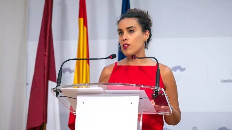 La directora general de Vivienda, Inés Sandoval, ha informado este sábado de asuntos relacionados con su departamento, en la Consejería de Fomento en Toledo