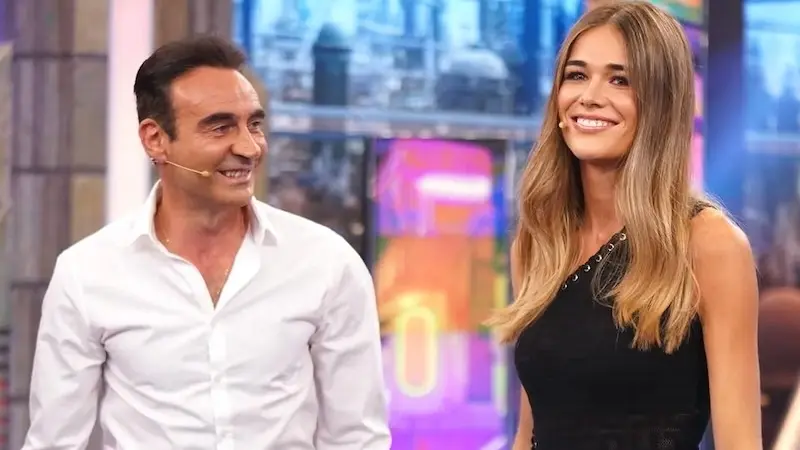 En la imagen Enrique Ponce y su pareja Ana Soria en su visita a 'El Hormiguero' de Antena 3
