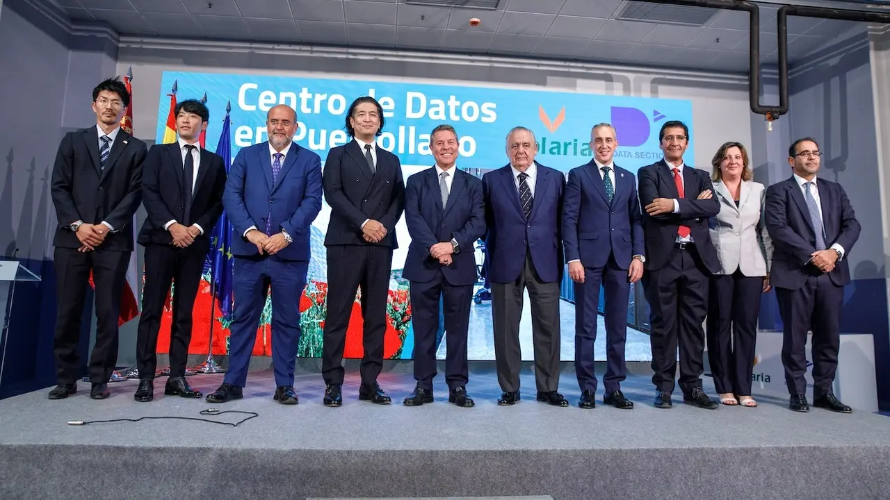 El presidente de Castilla-La Mancha, Emiliano García-Page, ha asistido a la presentación del acuerdo entre las compañías Data Section y Solaria para la instalación de un centro de datos de Inteligencia Artificial en Puertollano (Ciudad Real)