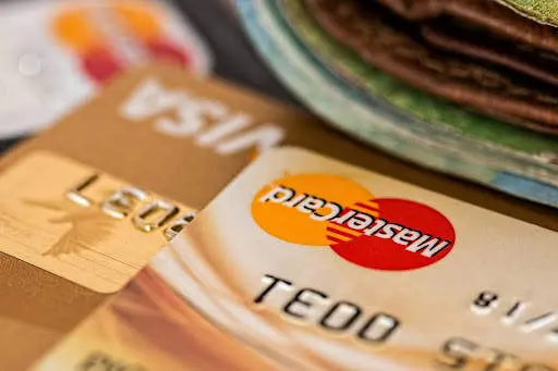  Cómo la facilidad para solicitar tarjetas de crédito está transformando el acceso al crédito 