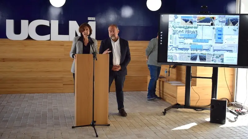 El Campus Biosanitario de la UCLM suma paneles solares para bajar la huella de carbono