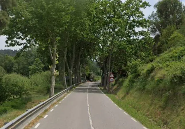 Muere una joven de 29 años tras caer de su bici y ser atropellada por un autobús