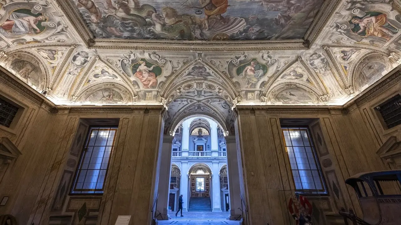 El Palacio del Marqués de Santa Cruz estrena iluminación artística interior