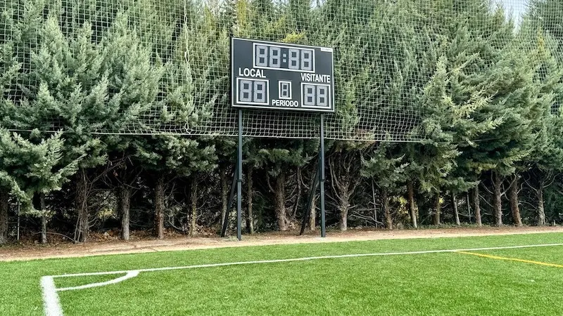 El Ayuntamiento de Cuenca introduce mejores en el campo de fútbol de Tiradores