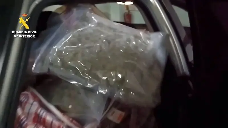 Detenido en un control de Villarrobledo (Albacete) con 67 kilos de marihuana en el coche