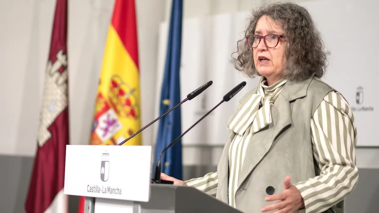 La consejera de Desarrollo Sostenible de Castilla-La Mancha, Mercedes Gómez, ha informado en rueda de prensa de los asuntos de su departamento abordados en el Consejo de Gobierno