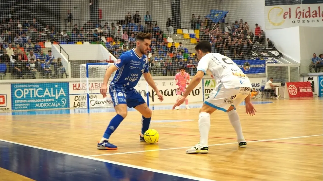 El Manzanares FS suma su tercer triunfo de la temporada frente al colista (2-0)