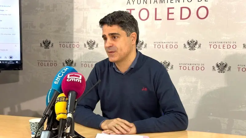 El portavoz del equipo de Gobierno del Ayuntamiento de Toledo, Juan José Alcalde, ha informado en rueda de prensa de los asuntos de la Junta de Gobierno Local
