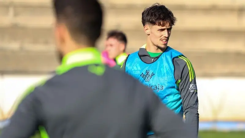 El central Pepe Sánchez, primer fichaje en el mercado invernal del Albacete Balompié