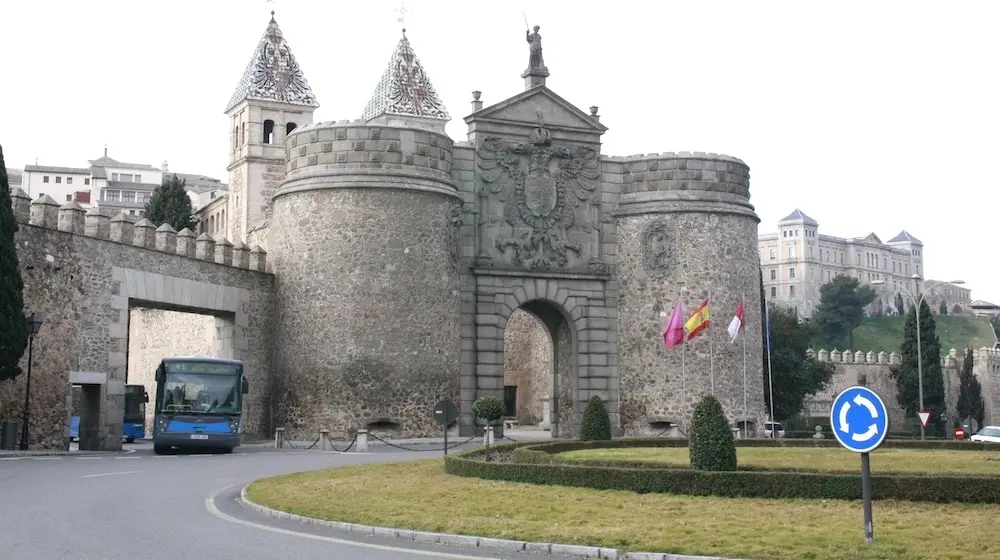 En la imagen de archivo la Puerta de Bisagra de Toledo