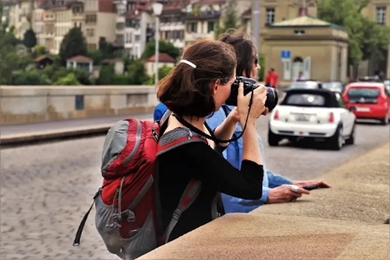 España se acerca a los cien millones de turistas: un análisis