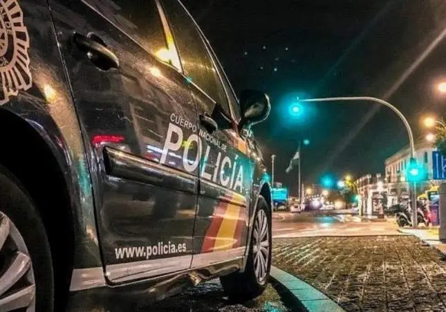 Policía Nacional, patrulla, reyerta, violencia, detenido,