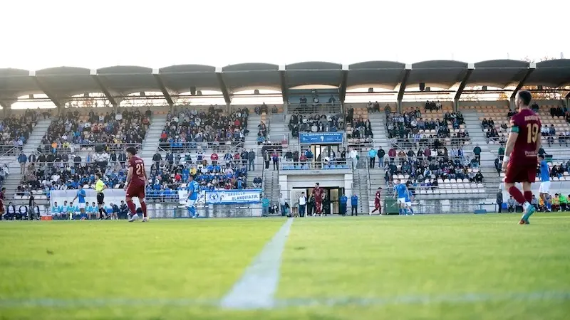 Panorámica general del Polideportivo Juan Carlos I en el encuentro entre el Manchego y el CD Toledo - Fotografía: ASSMEDIA