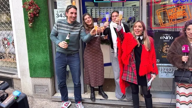 El 48.020, segundo cuarto premio del Sorteo Extraordinario de la Lotería de Navidad, deja 200.000 euros en la mítica Doña Lola de Toledo - EP
