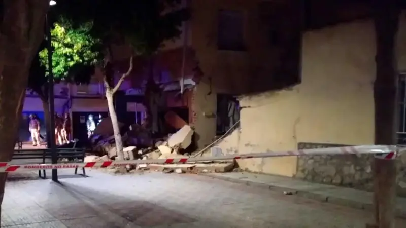 Un herido y vecinos desalojados tras explotar una bombona de gas butano en Fontanar (Guadalajara)