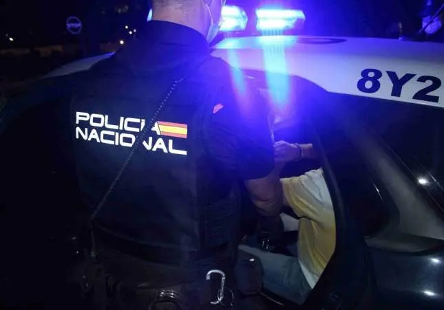 Palizas y amenazas de muerte para obligar a una chica de 17 años a casarse con su primo