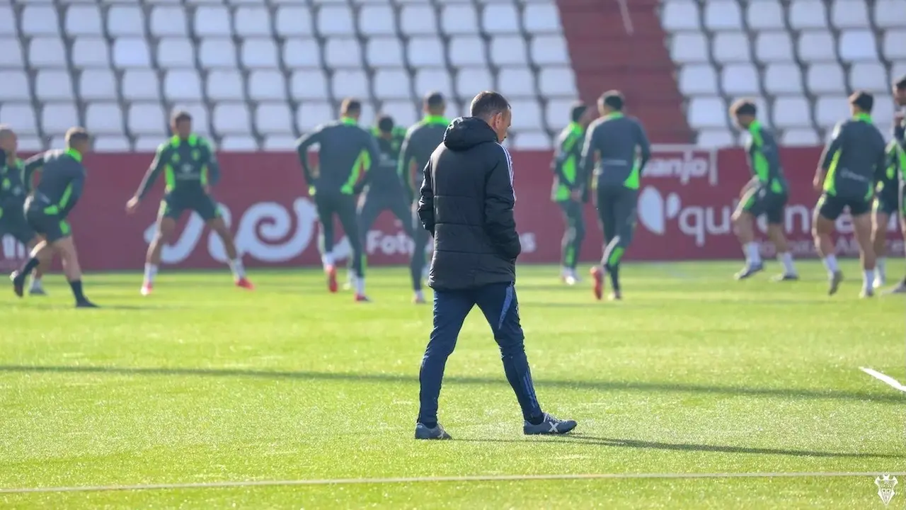 Albacete Balompié, entrenamiento, Alberto González