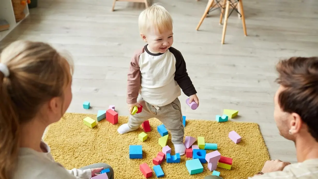 El Gobierno de Castilla-La Mancha atiende a más de 1.050 niñas y niños en los ocho puntos de encuentro familiar de la región durante 2024