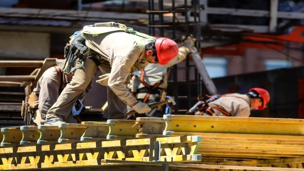 trabajadores, empleo, paro, EPA, obreros, empleados, construcción, desempleo, trabajando, obra pública, trabajo