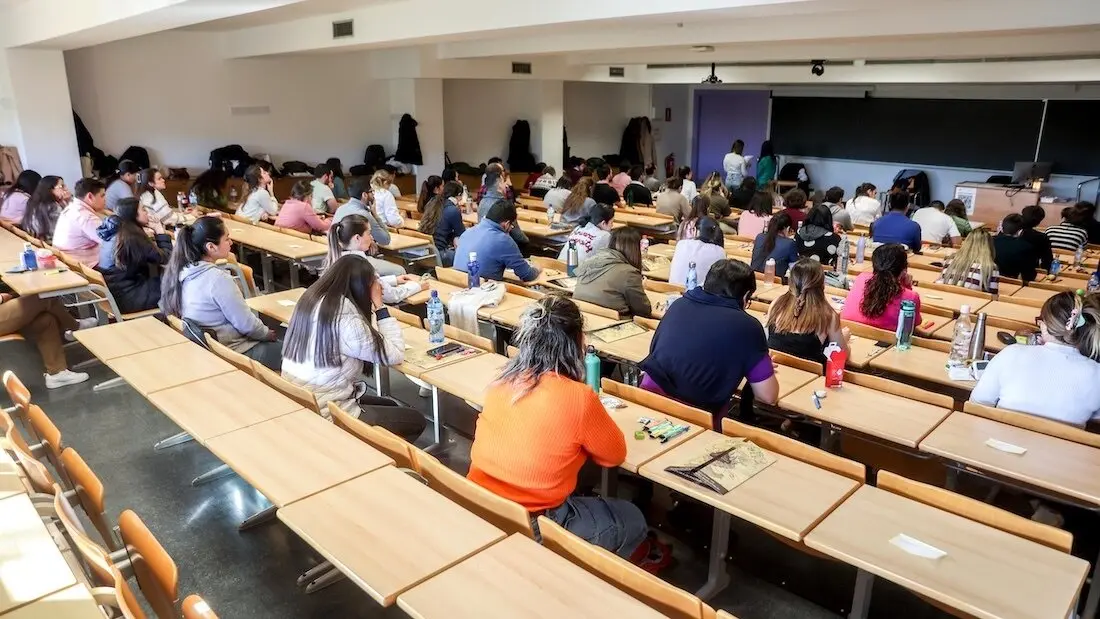Más de mil futuros médicos se examinan en Castilla-La Mancha en busca de una plaza, MIR, pruebas, oposiciones, oposición, prueba, examen, residentes