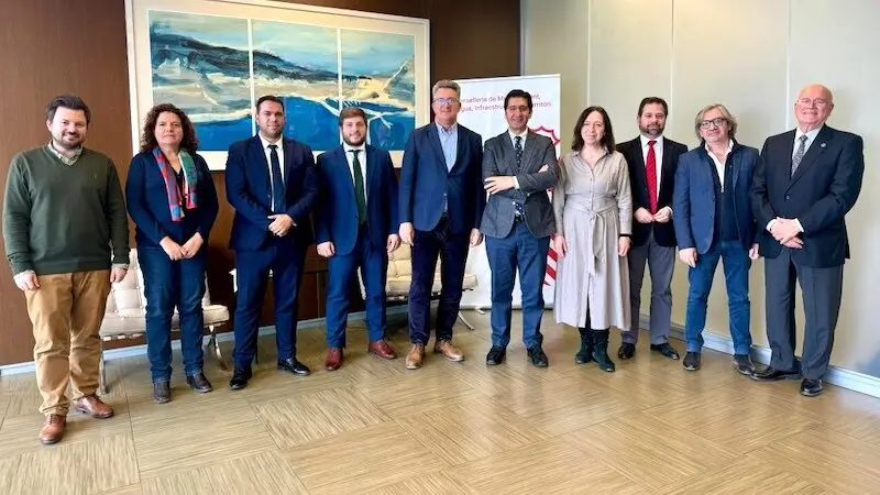 El Gobierno de Castilla-La Mancha y la Generalitat Valenciana respaldan los proyectos de plataformas logísticas para agilizar el transporte de mercancías