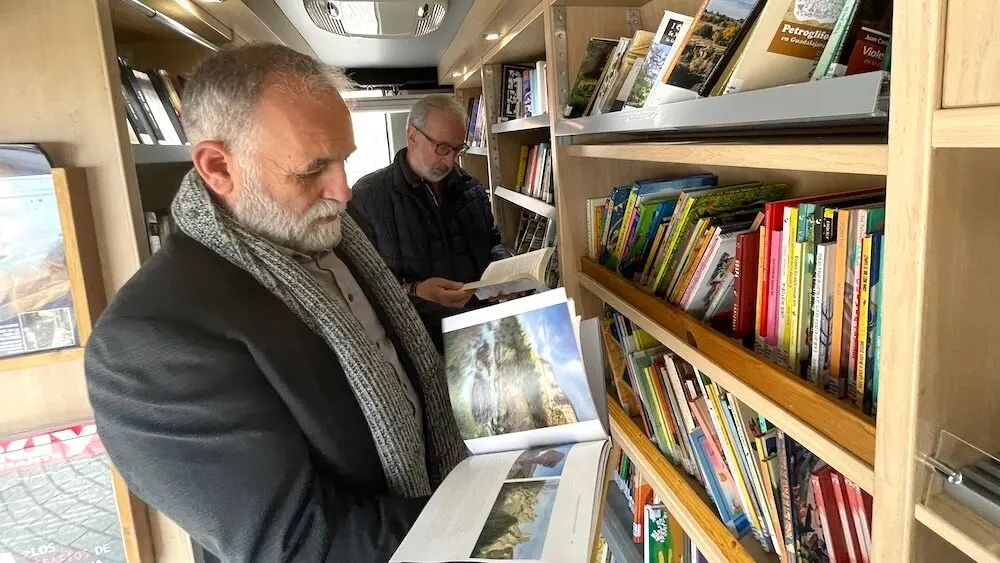 Los Bibliobuses de Guadalajara hicieron 11.266 préstamos durante el pasado año