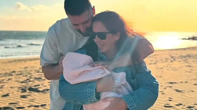 Alma, la hija de Anabel Pantoja, recibe el alta y ya está en casa 18 días después