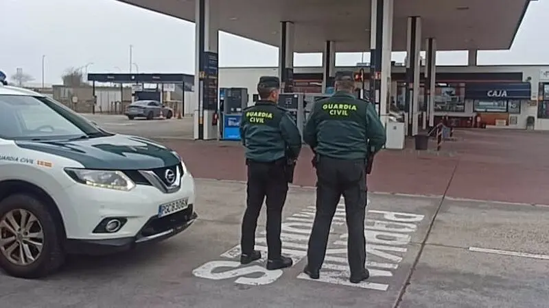 Tres detenidos por cometer hurtos al descuido en áreas de servicio de la A-2 en Guadalajara