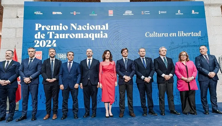 Presentación del nuevo Premio Nacional de Tauromaquia convocado por el Senado y siete Comunidades Autónomas