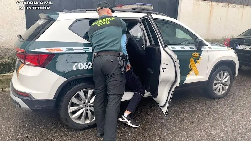 Dos detenidos por tráfico de drogas en Santa Olalla (Toledo) y aprehendida cocaína