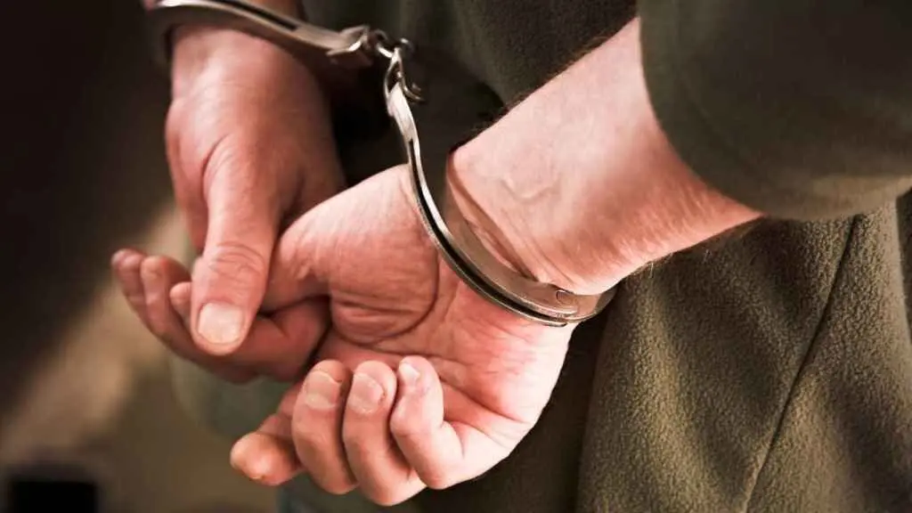 detenidos, esposas, detención, delincuente,