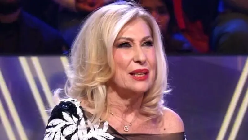 "Me prostituí por dinero": Rosa Benito confiesa el duro momento en el que tocó fondo