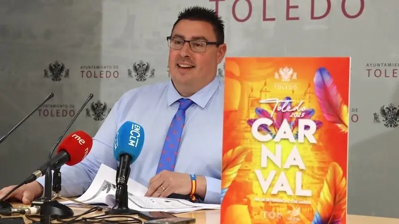 El concejal de Festejos y Juventud de Toledo, José Vicente García-Toledano, ha informado sobre el programa del Carnaval 2025