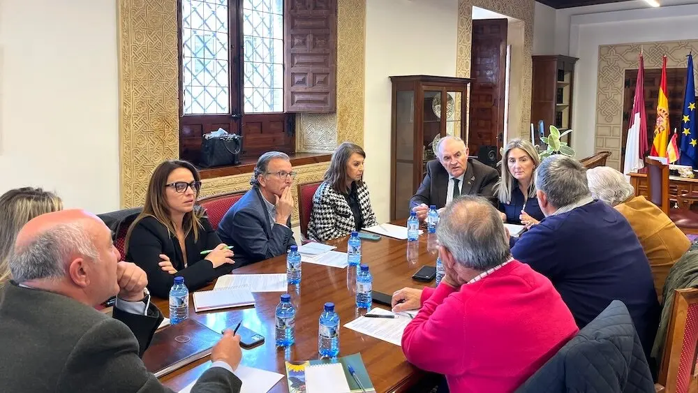 El Comité Ejecutivo Regional de Asaja Castilla-La Mancha se ha reunido con la delegada del Gobierno en la región, Milagros Tolón