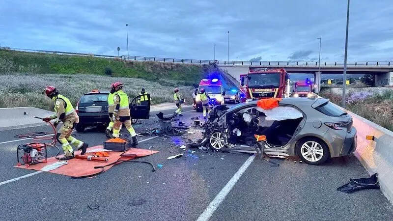 accidente de tráfico, choque, colisión,