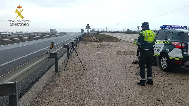 Guardia Civil, tráfico, control, radar, velocidad