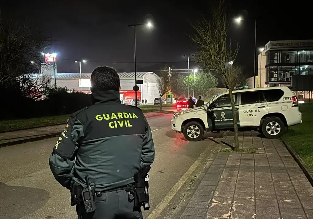 Guardia Civil, agente, patrulla, reyerta, tiroteo, cadáver, violencia, tiroteo