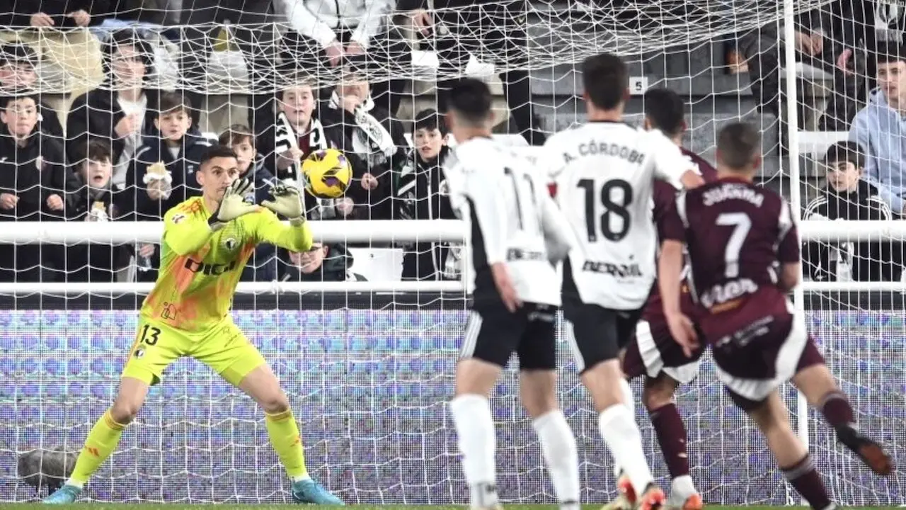 El descenso acecha a un Albacete Balompié que no supo ganar en Burgos (1-0)