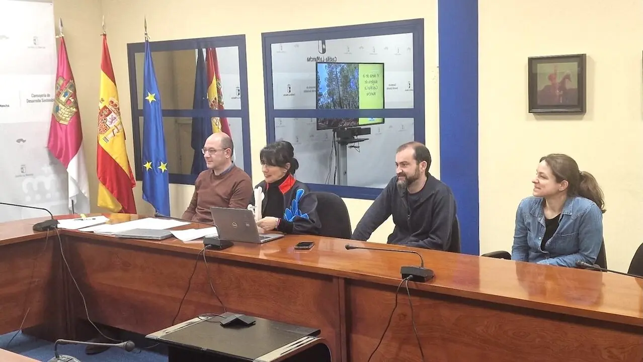 La directora general de Medio Natural y Biodiversidad, Susana Jara, preside la VI Mesa de la Madera de Castilla-La Mancha