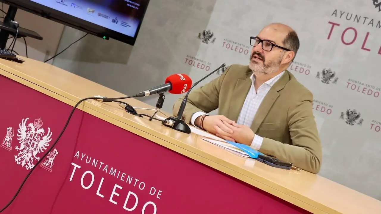El concejal de Turismo, Vivienda y Relaciones con la UCLM de Toledo, José Manuel Velasco, ha informado sobre los nuevos espacios que se incorporan a 'Tiempo Greco'
